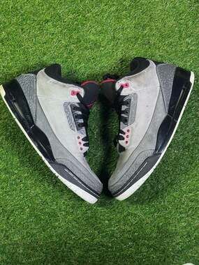 Nike Air Jordan 3 Retro Stealth (2011) - Size 11.5